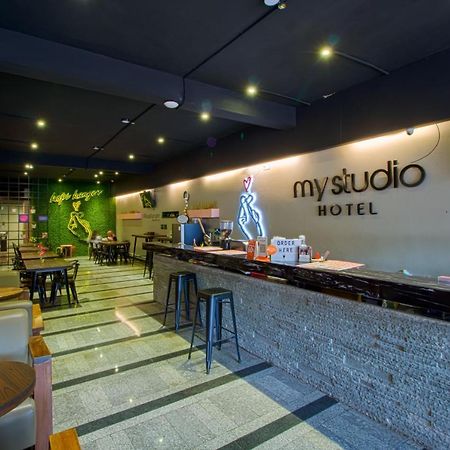My Studio Hotel Juanda Airport Surabaya Sedati Εξωτερικό φωτογραφία